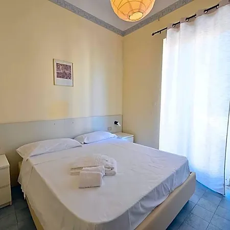 Diana Hotel 3*