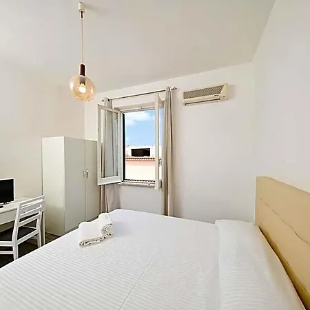 Hotel Diana