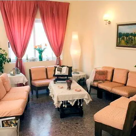 Diana - & Hotel 3*