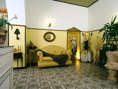 Hotel Diana - & 3*