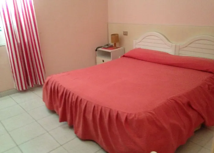 Diana - & Otel